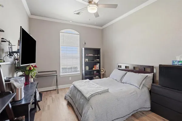 $1,225,900 | 1201 East Iberian Court, Granbury, TX 76048