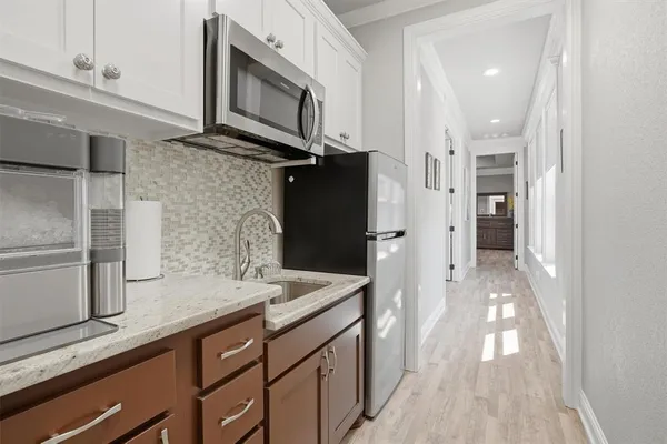 $1,225,900 | 1201 East Iberian Court, Granbury, TX 76048