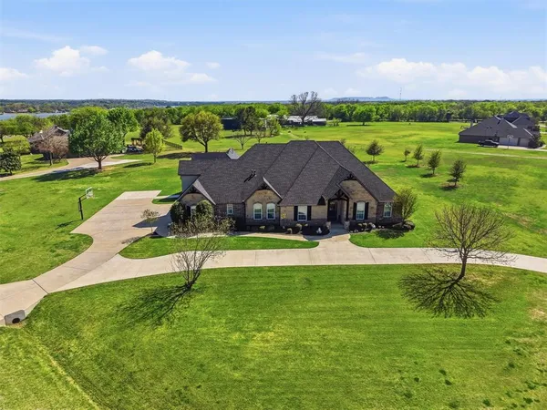 $1,225,900 | 1201 East Iberian Court, Granbury, TX 76048
