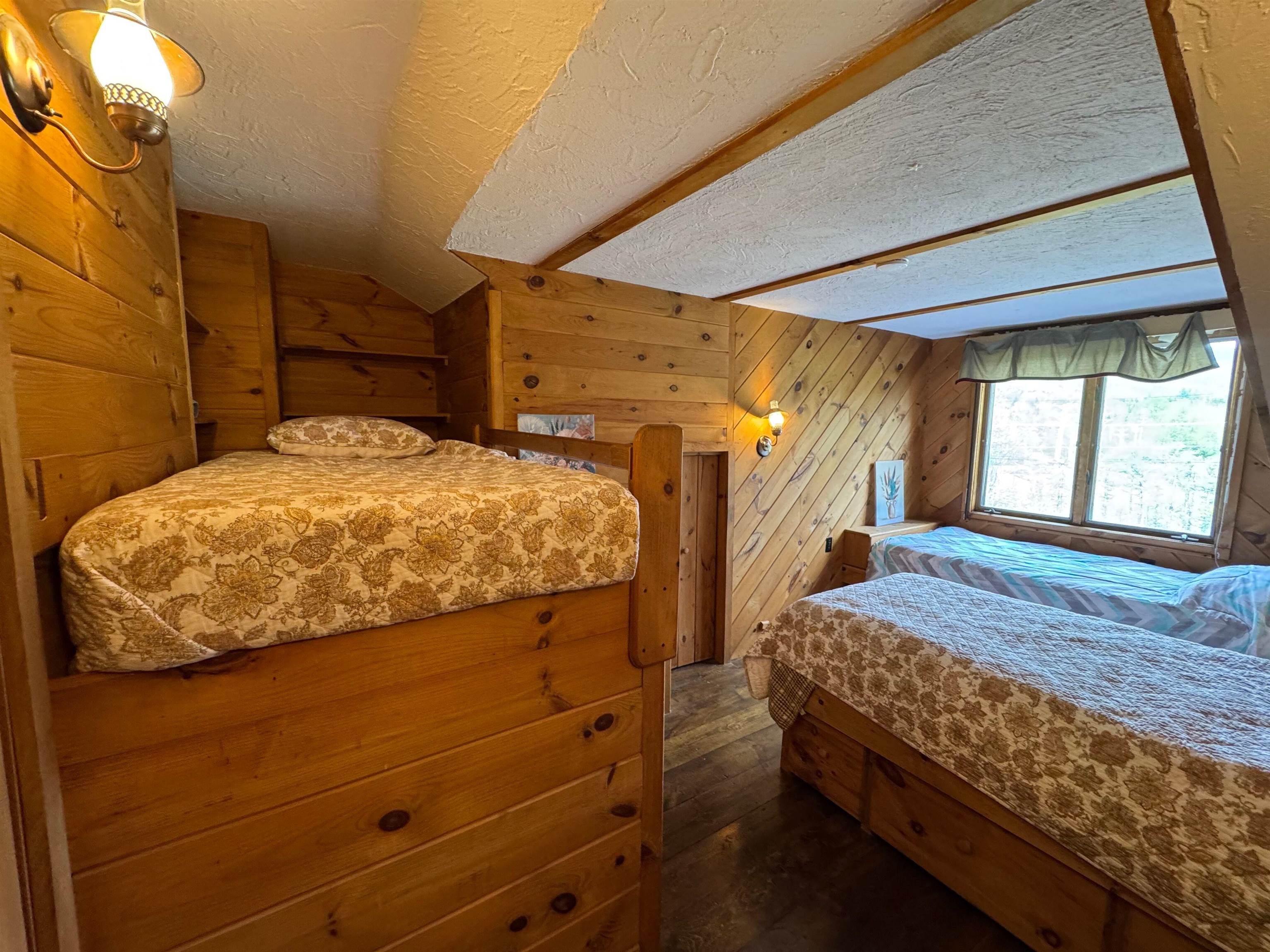 301 C Vermont Rte 100, Unit C West Dover, VT 05356 - Photo 15 of 36