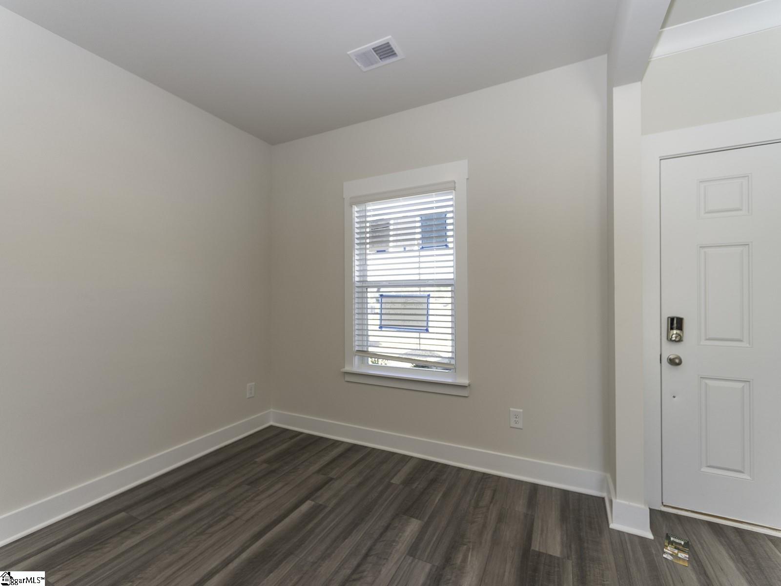 2 Shorncliffe Road Simpsonville, SC 29680 - Photo 7 of 32 Gallery Image 7