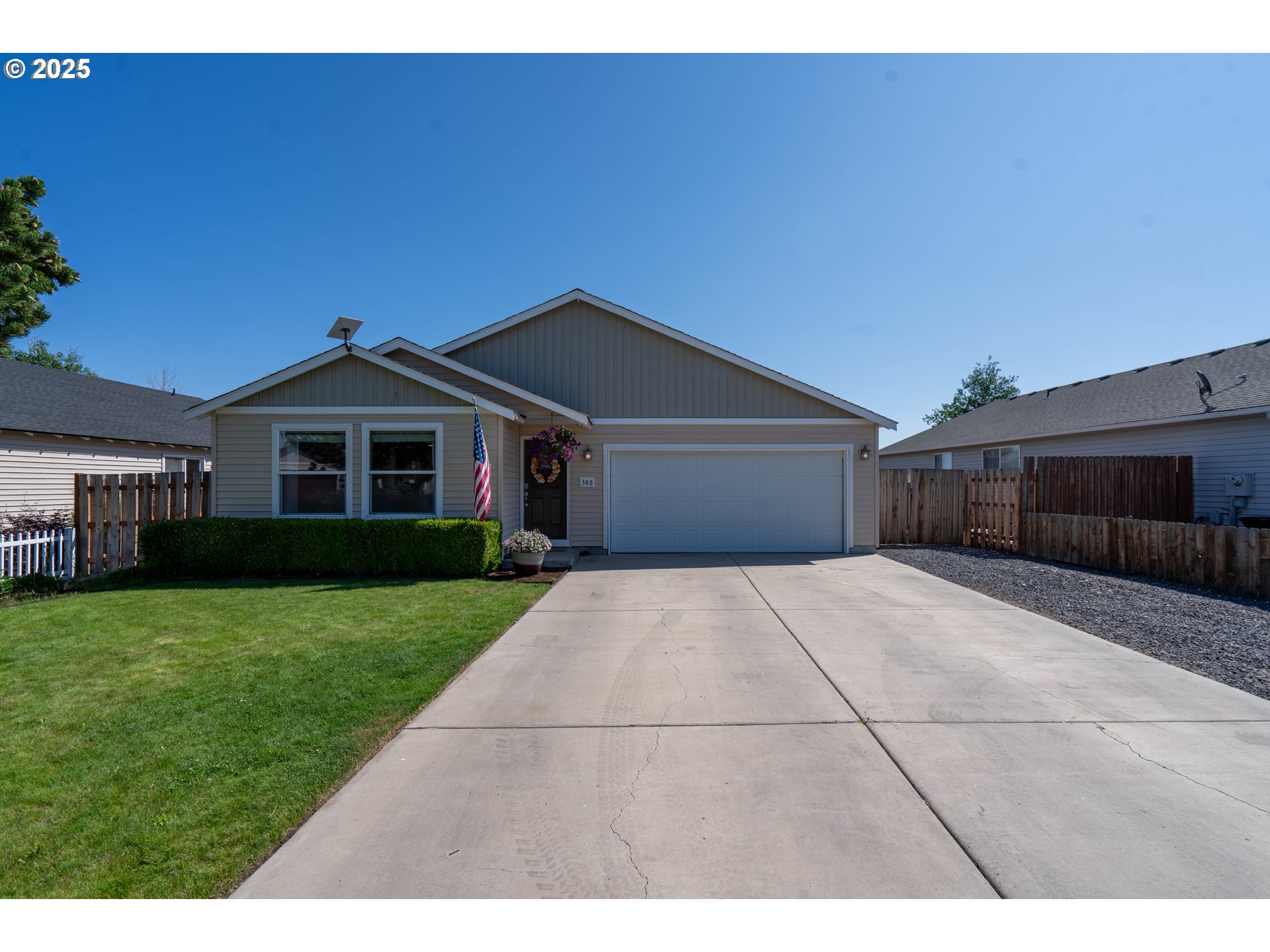 386 Center Ridge Drive Culver, OR 97734 - Photo 1 of 39 Gallery Image 1