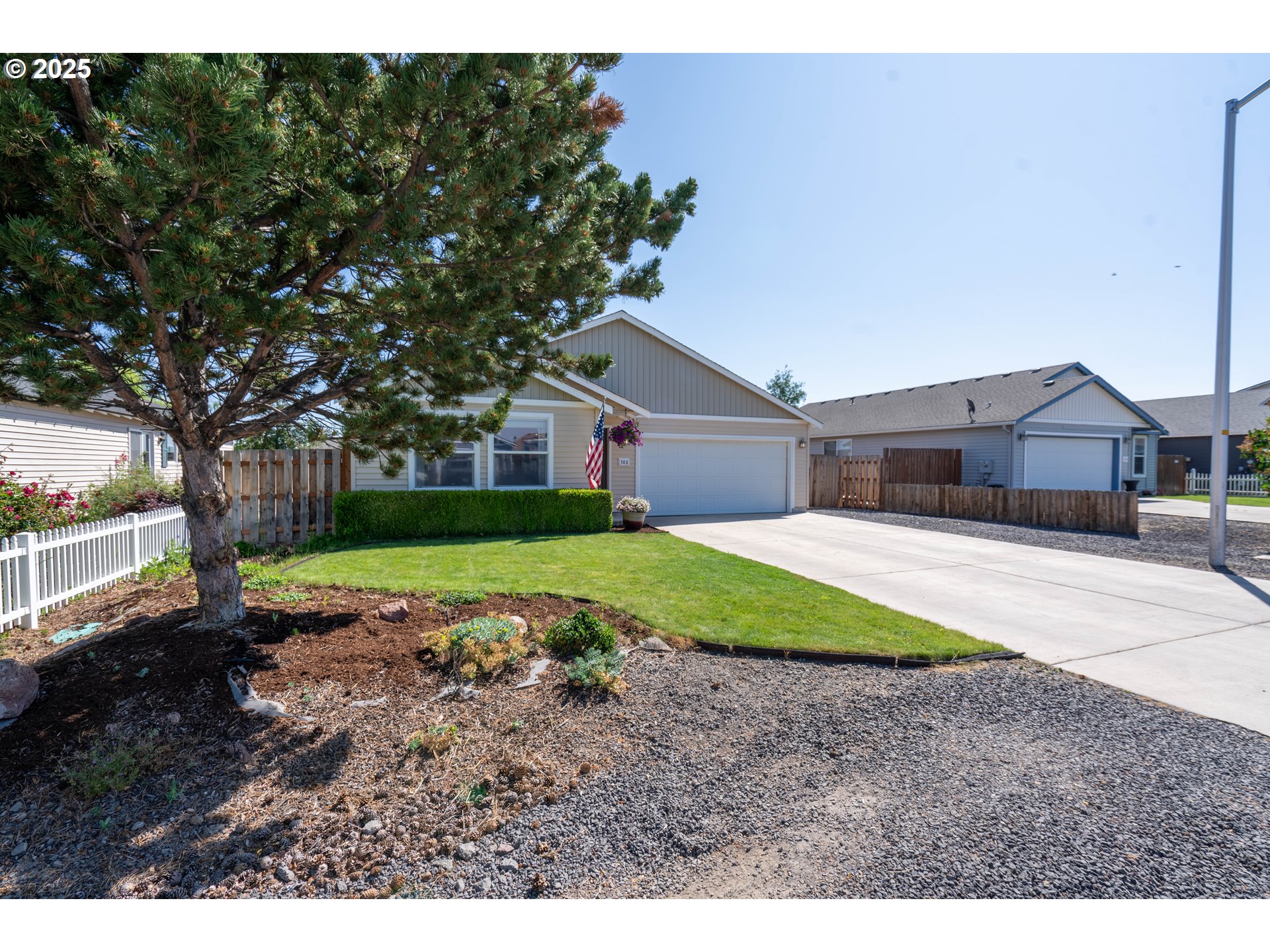 386 Center Ridge Drive Culver, OR 97734 - Photo 11 of 39 Gallery Image 11