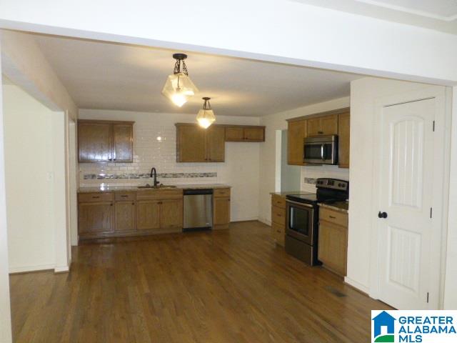 352 Clinton Street Birmingham, AL 35214 - Photo 3 of 20