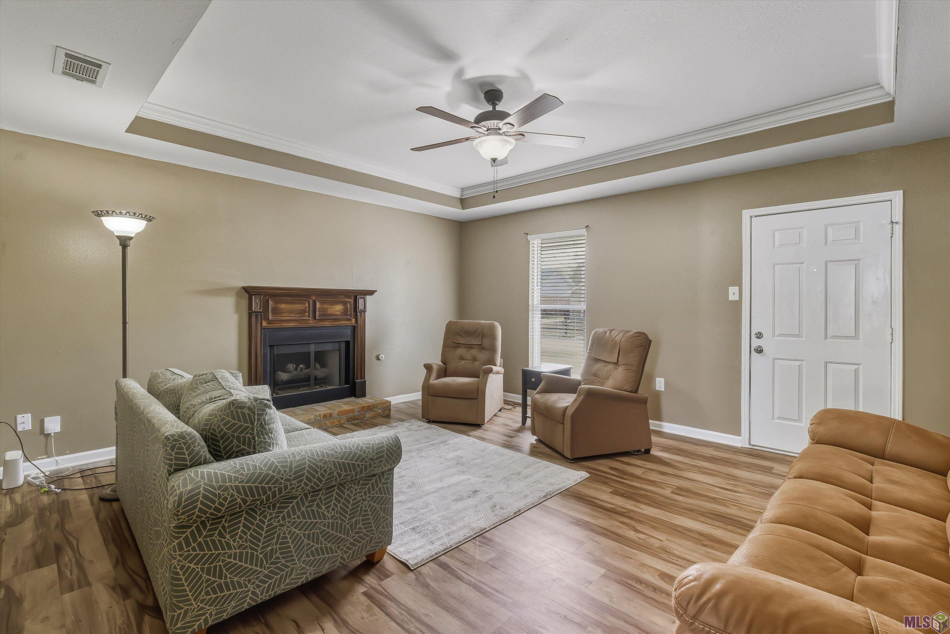 4445 Country Hill Drive Baton Rouge, LA 70817 - Photo 4 of 16