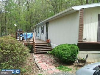 53 Powerline Road Boyertown, PA 19512 - Photo 3 of 11 Exterior Back