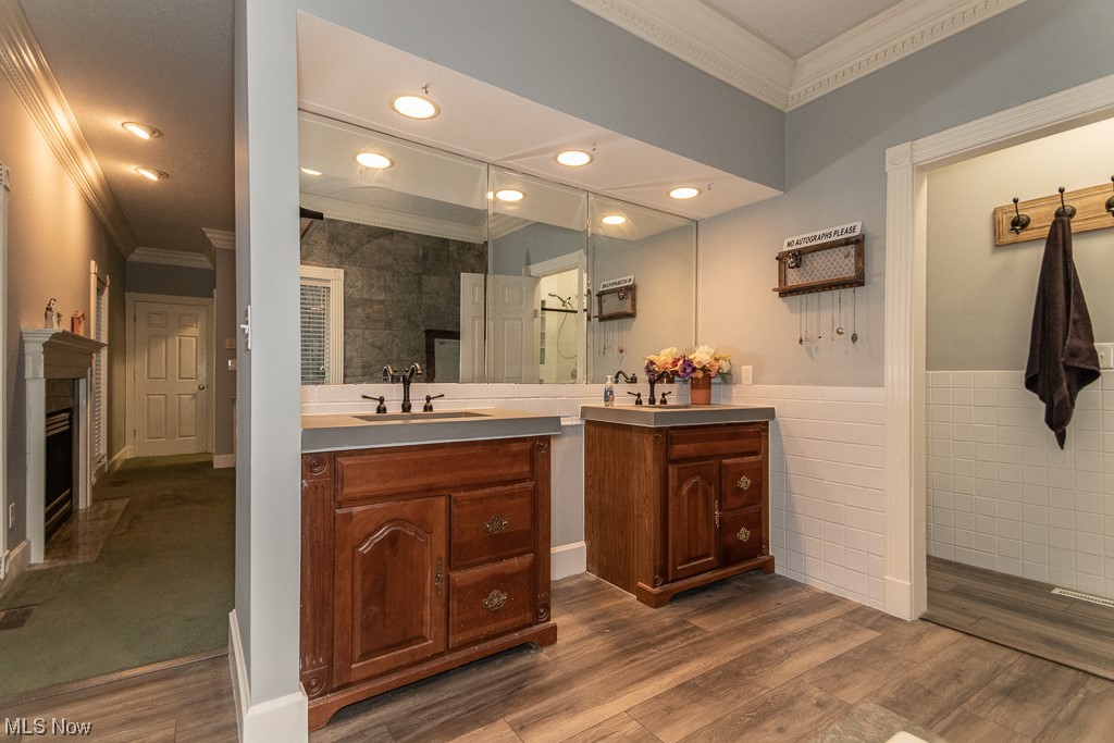 16625 Moseley Road Thompson, OH 44086 - Photo 24 of 35