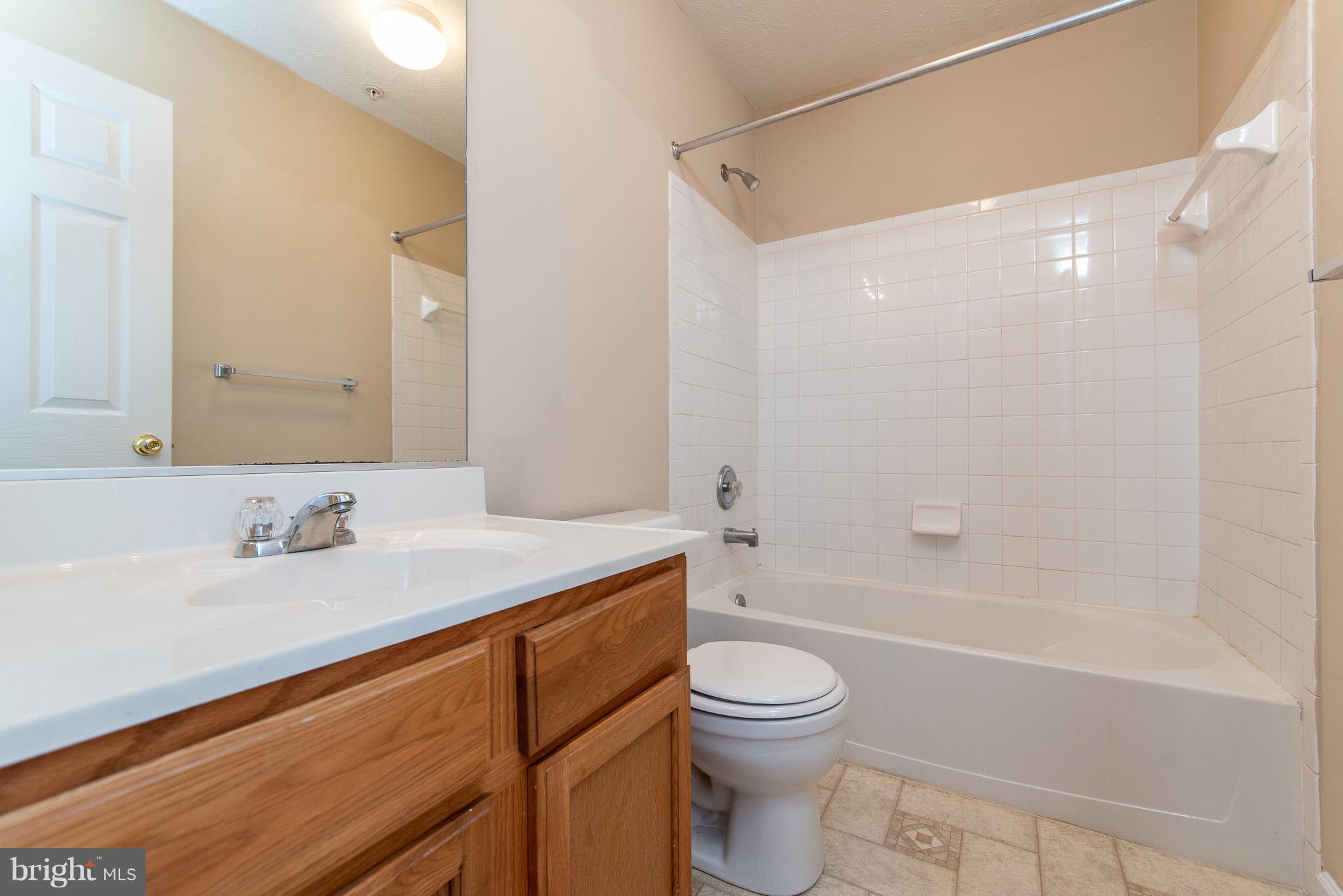 895 Middle River Road Middle River, MD 21220 - Photo 25 of 30 Bath