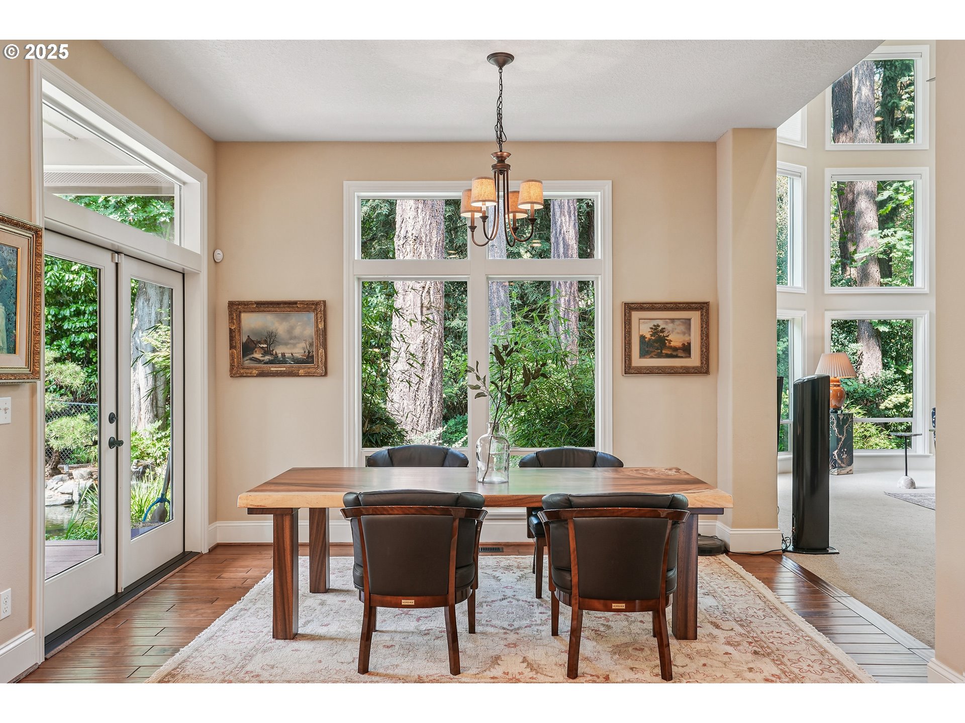 1621 Southeast McBrod Avenue Milwaukie, OR 97222 - Photo 10 of 41 a dining room with furniture and window