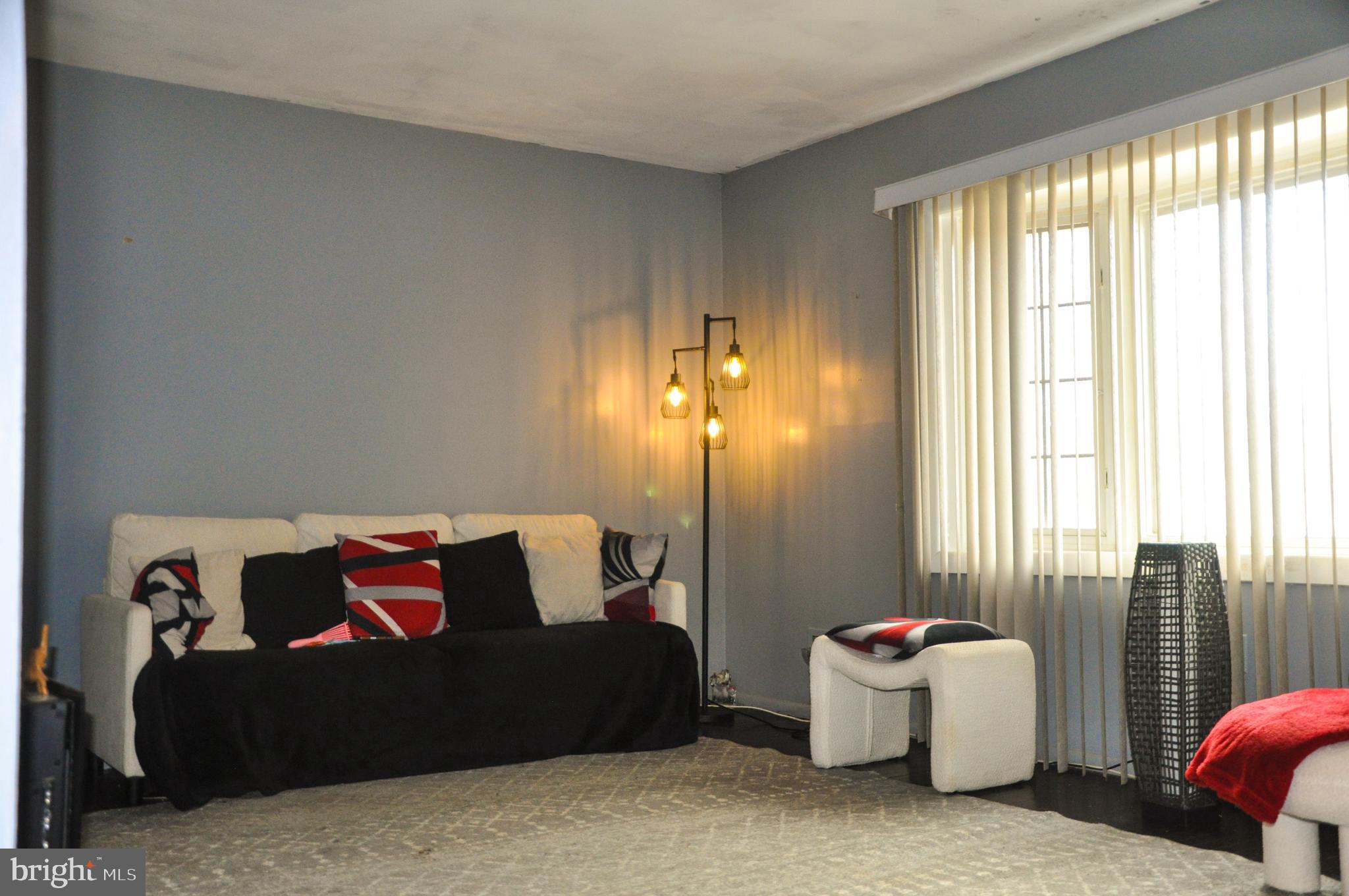 16 Bittersweet Road Trenton, NJ 08638 - Photo 2 of 7 Living Room