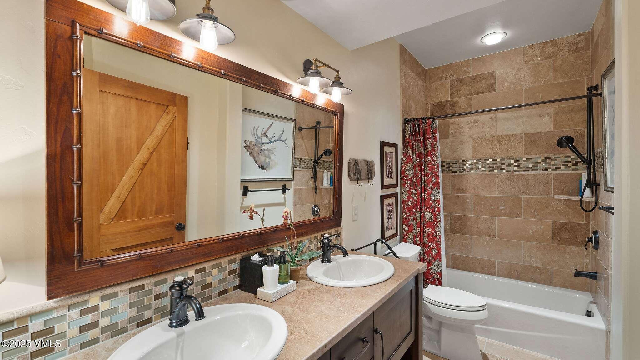 1993 Cresta Road Edwards, CO 81632 - Photo 20 of 36 vb-20241105-391