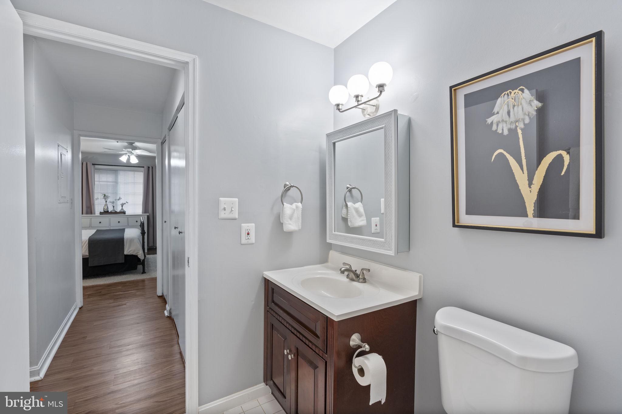 4910 Columbia Road, Unit 1 118 Columbia, MD 21044 - Photo 22 of 35 Bathroom