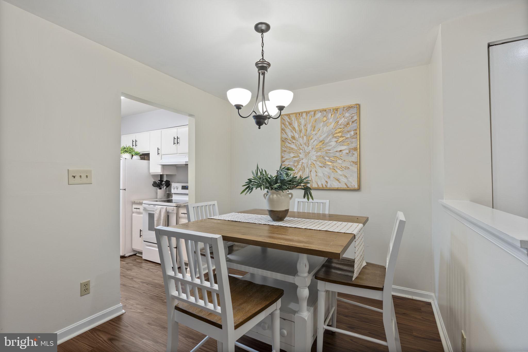 4910 Columbia Road, Unit 1 118 Columbia, MD 21044 - Photo 7 of 35 Dining Room