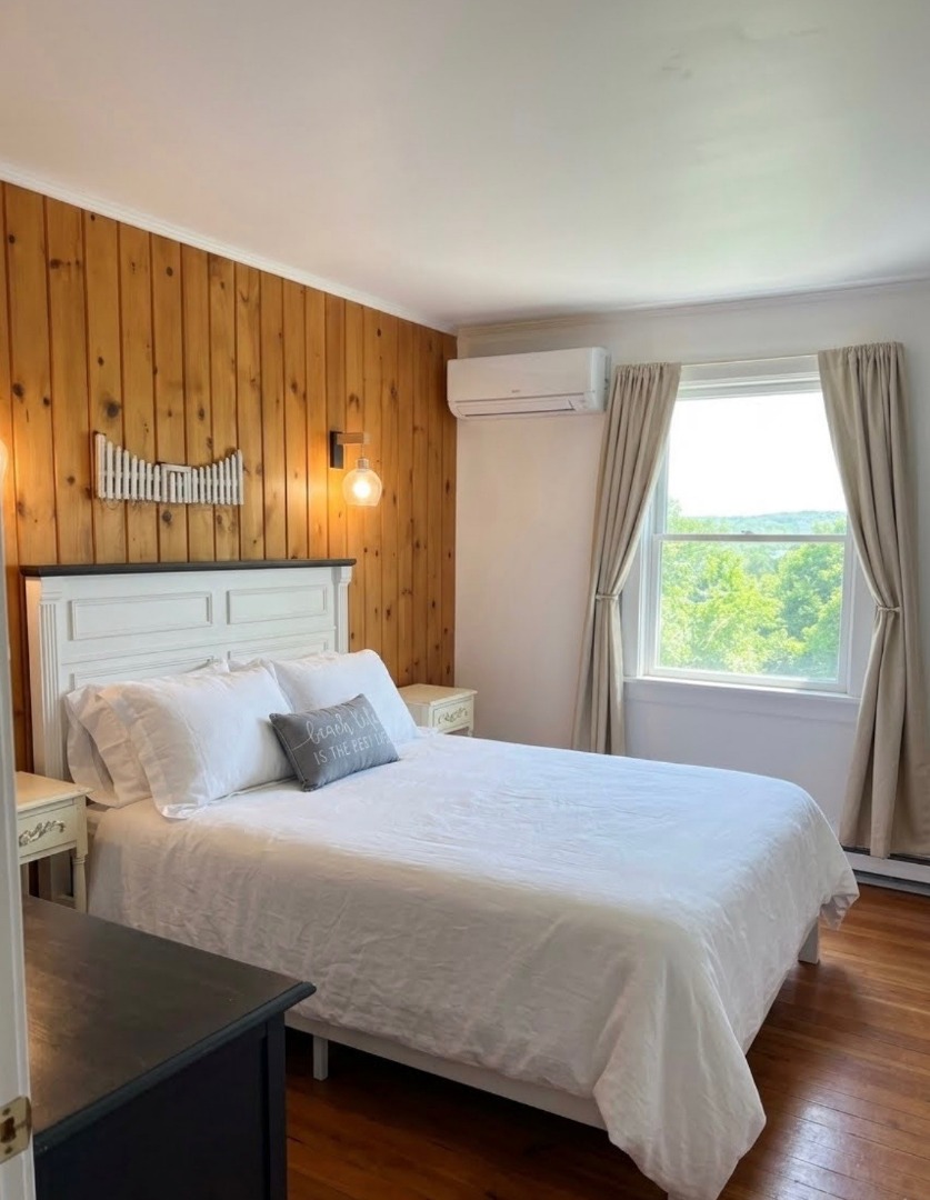 11 Beach Road Oak Bluffs, MA 02557 - Photo 5 of 14