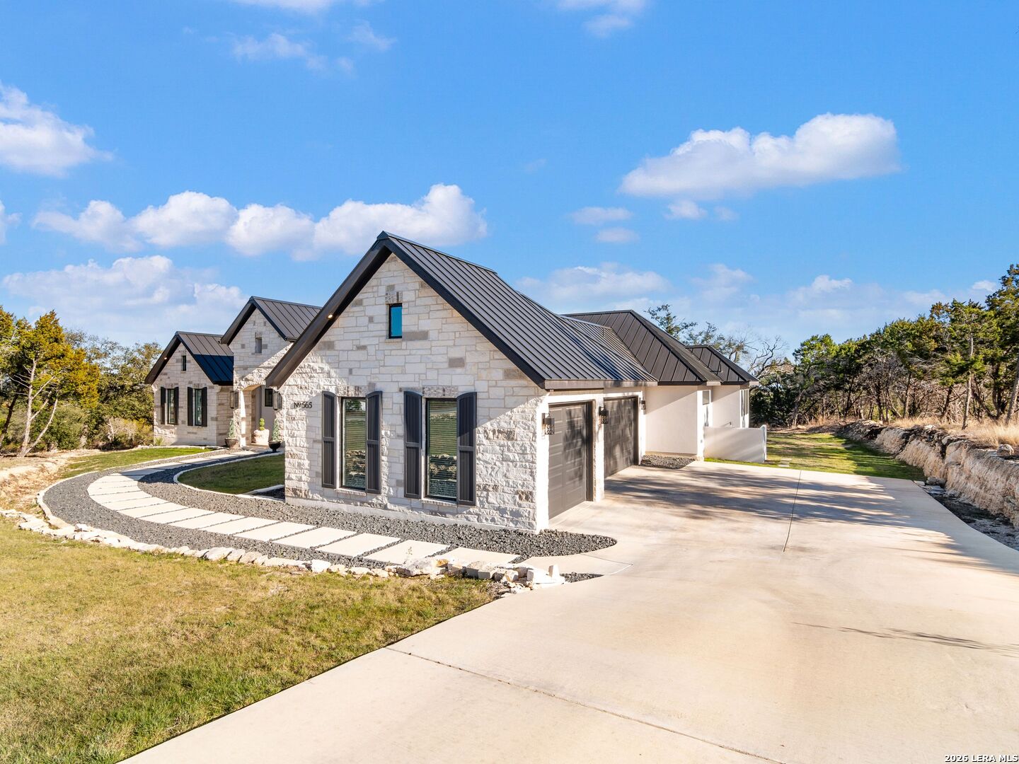 565 Rosemary Rdg Drive Bulverde, TX 78163 - Photo 15 of 84