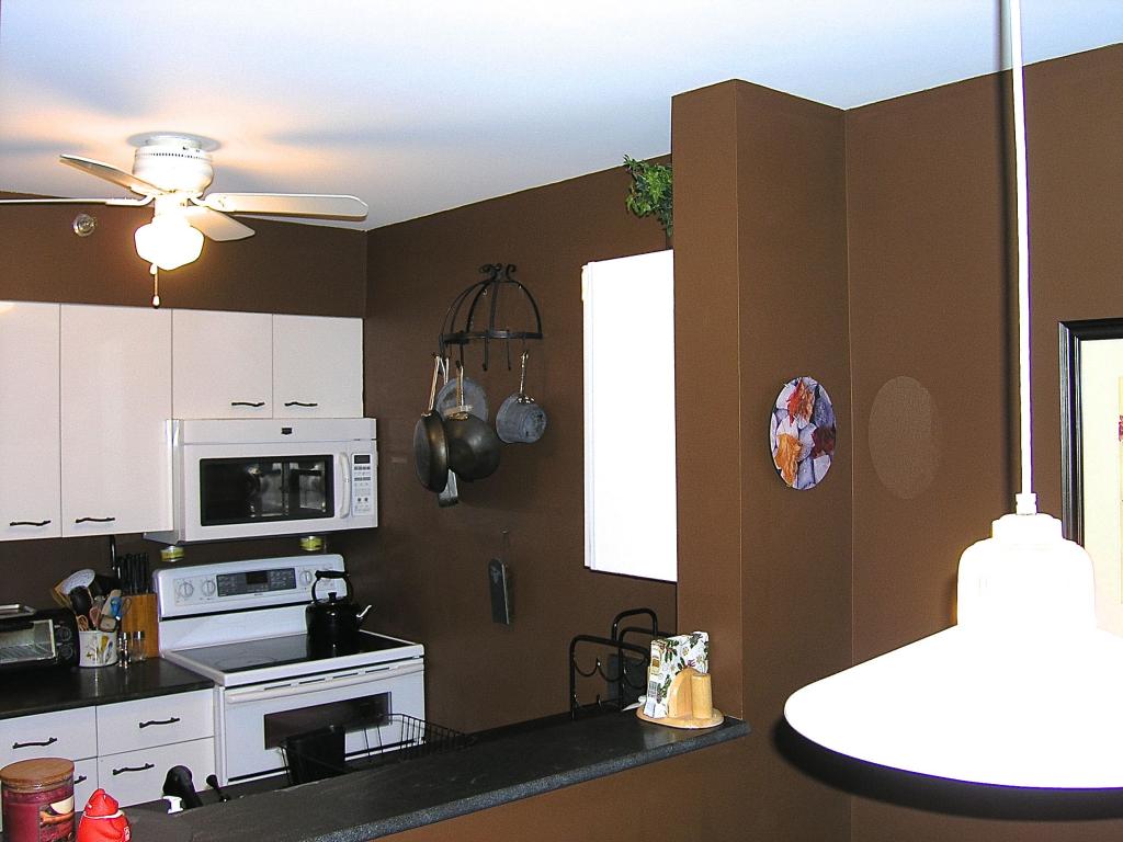 28 Packard's Road, Unit 220 Waterville Valley, NH 03215 - Photo 6 of 28 Gallery Image 6