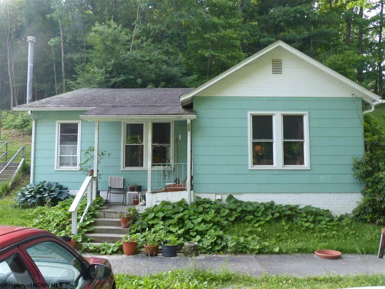 120 Harpertown Road Elkins, WV 26241 - Photo 1 of 9 Gallery Image 1