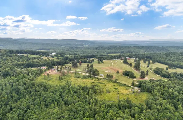 $139,900 | 29 Map Road, Wilton, ME 04294