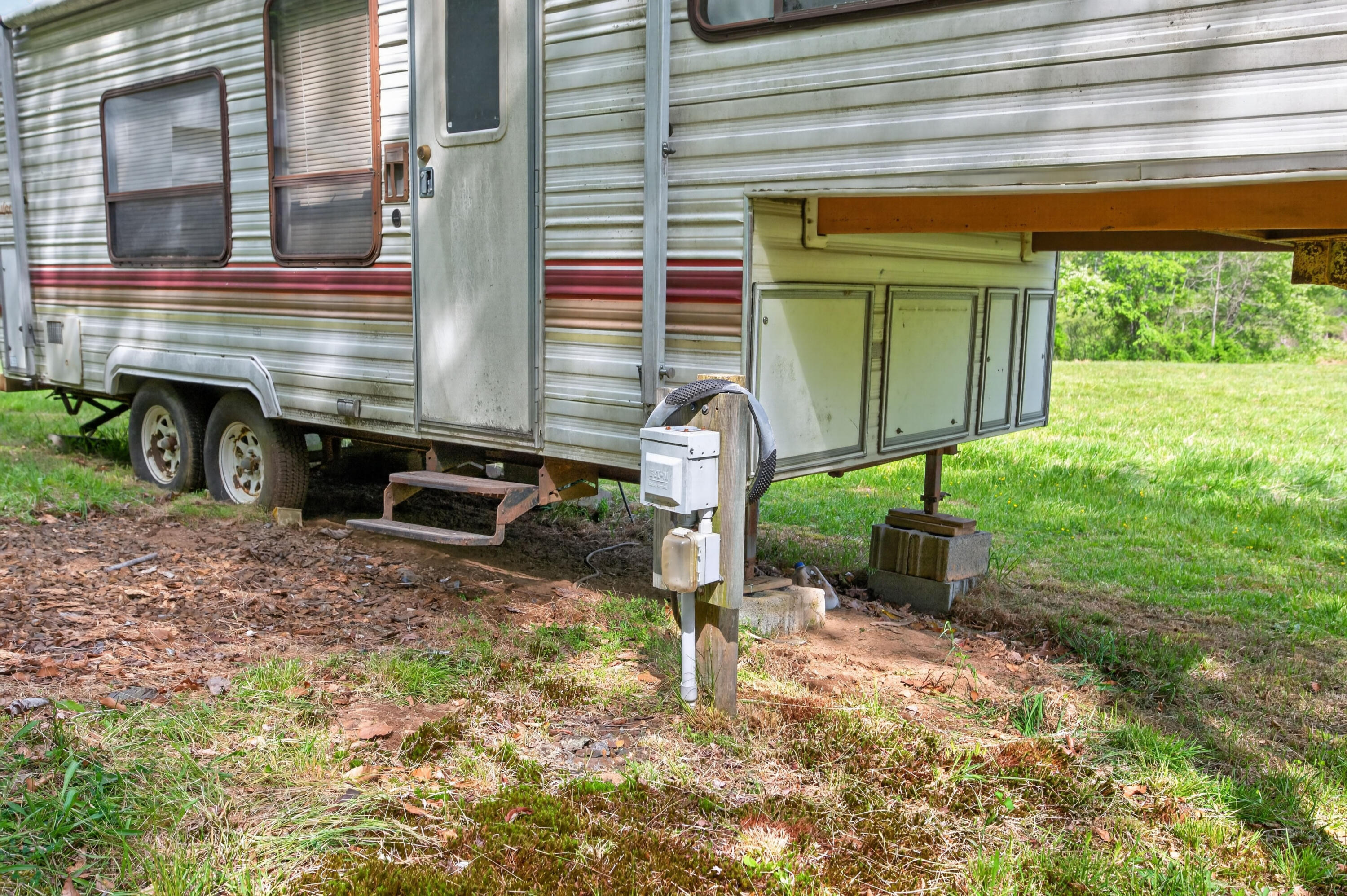 1866 Buffalo Mountain Road Southwest Willis, VA 24380 - Photo 11 of 45 willis-30