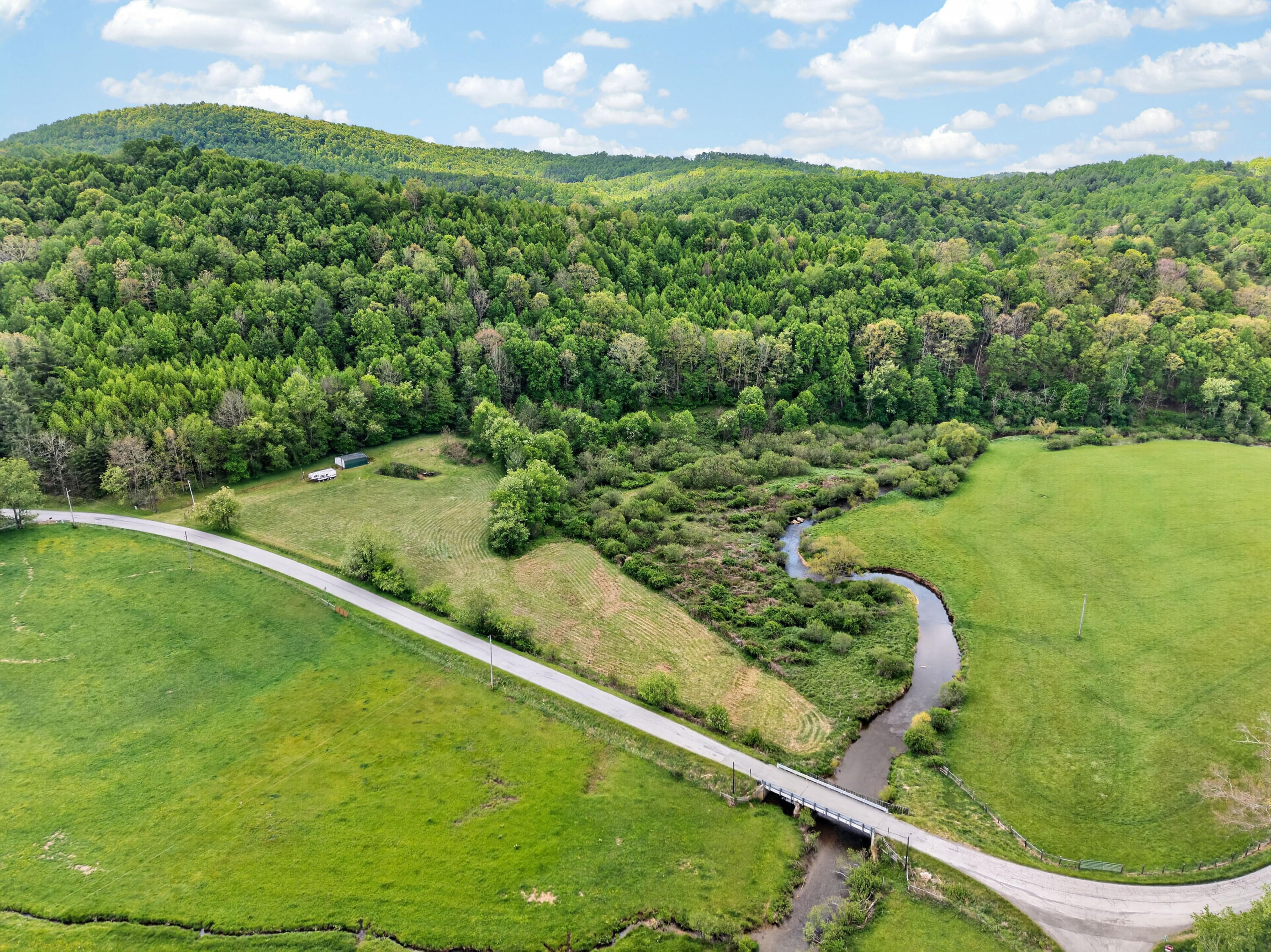 1866 Buffalo Mountain Road Southwest Willis, VA 24380 - Photo 32 of 45 willis-6