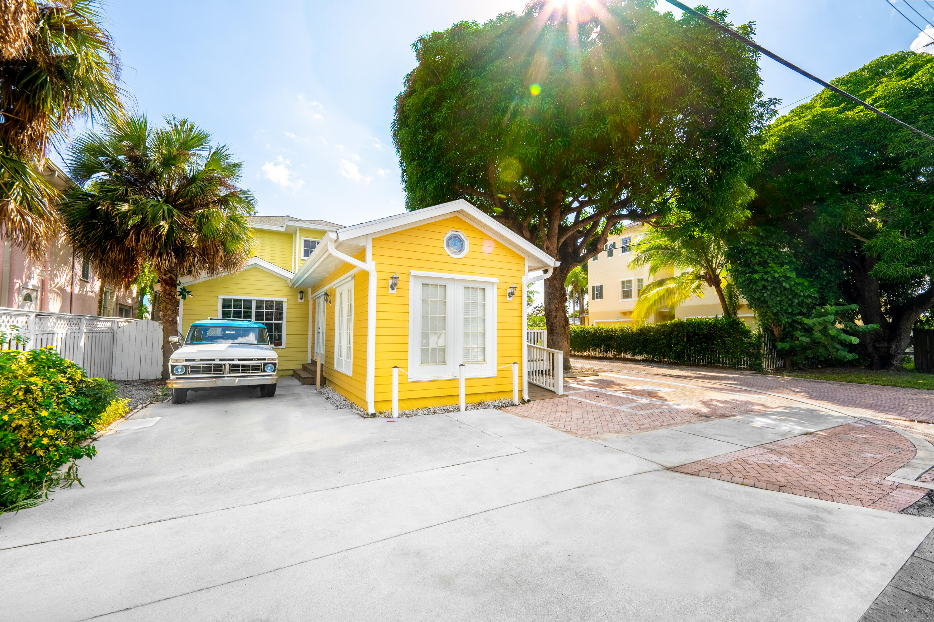 524 Southwest 3rd Street Stuart, FL 34994 - Photo 2 of 36 DSC02169-HDR-Edit