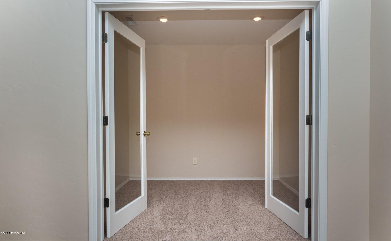 2704 College Heights Road Prescott, AZ 86301 - Photo 6 of 17 003_Office Off The Living Room