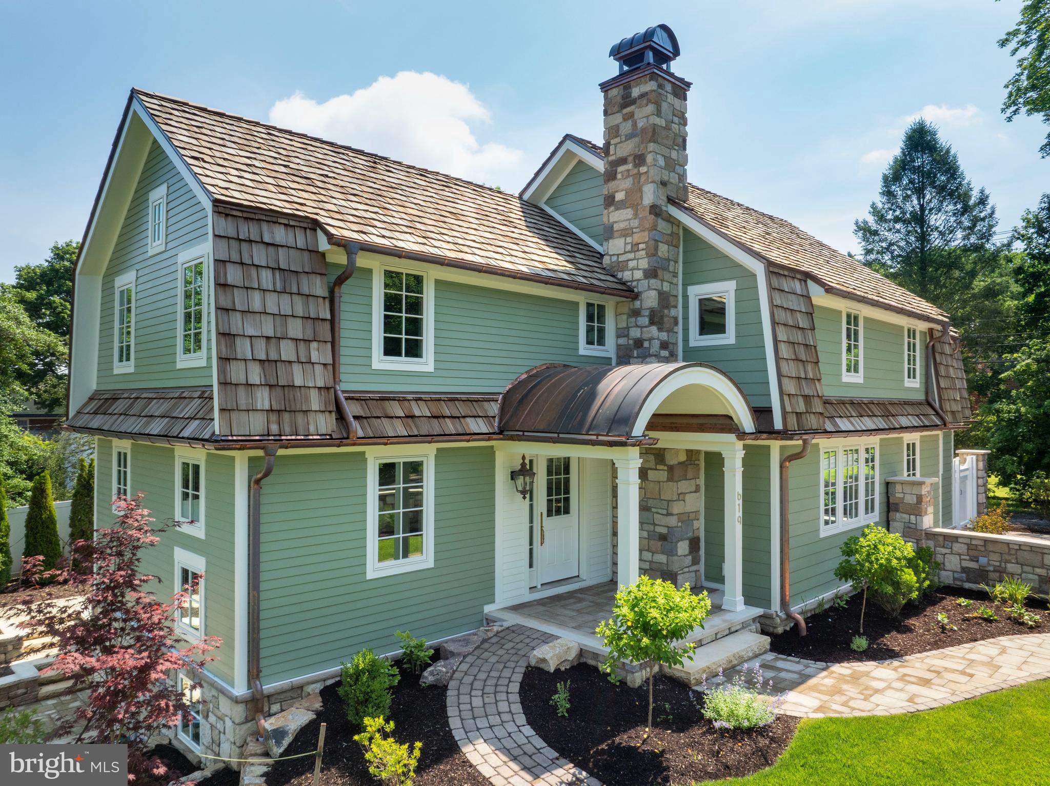 619 McKee Street State College, PA 16803 - Photo 5 of 101 a front view of a house with yard and outdoor seating