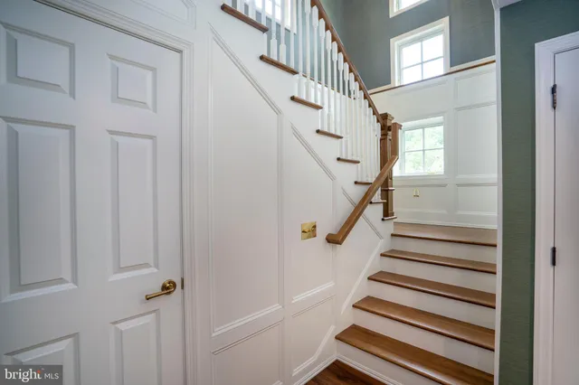 $2,100,000 | 619 McKee Street, State College, PA 16803