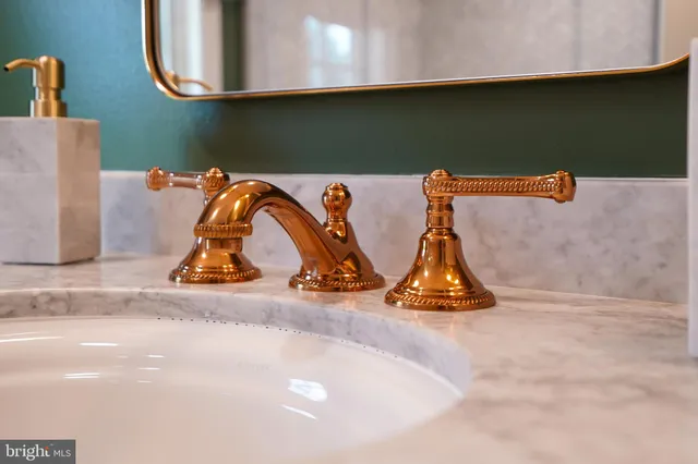 $2,100,000 | 619 McKee Street, State College, PA 16803