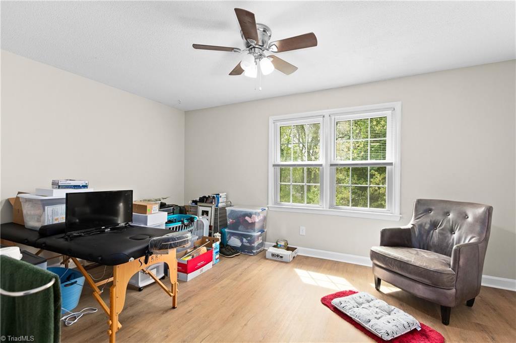 1007 Robinhood Road, Unit C High Point, NC 27262 - Photo 21 of 25