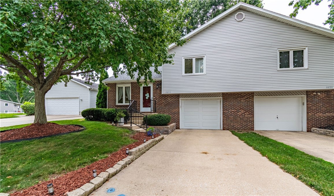 2893 Grove Court Decatur, IL 62521 - Photo 17 of 24 Gallery Image 17