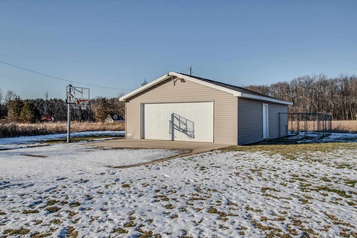 7387 6 6 Mile Road Battle Creek, MI 49014 - Photo 4 of 45