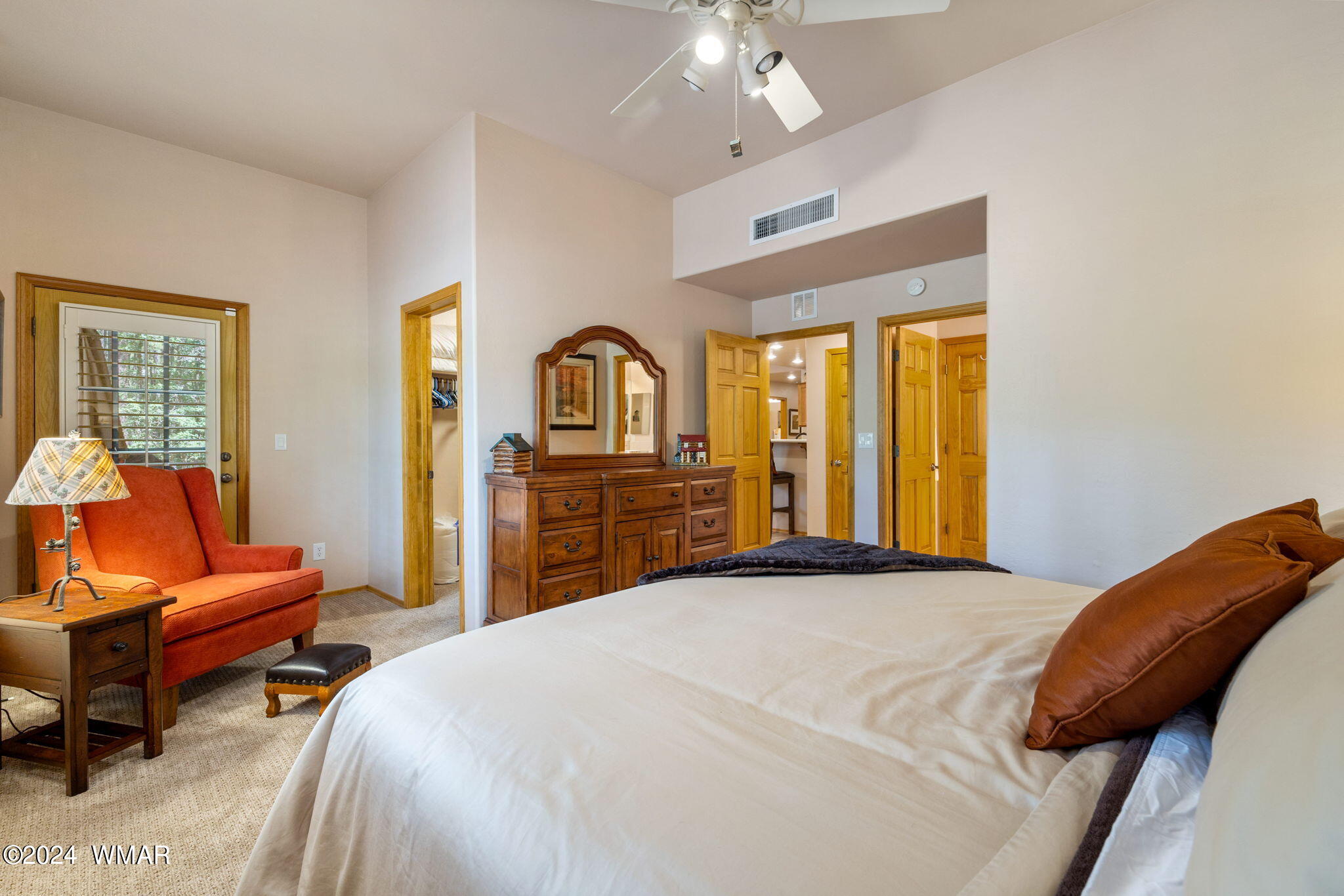 2864 Timber Line Road Pinetop, AZ 85935 - Photo 13 of 43 Primary to Ensuite