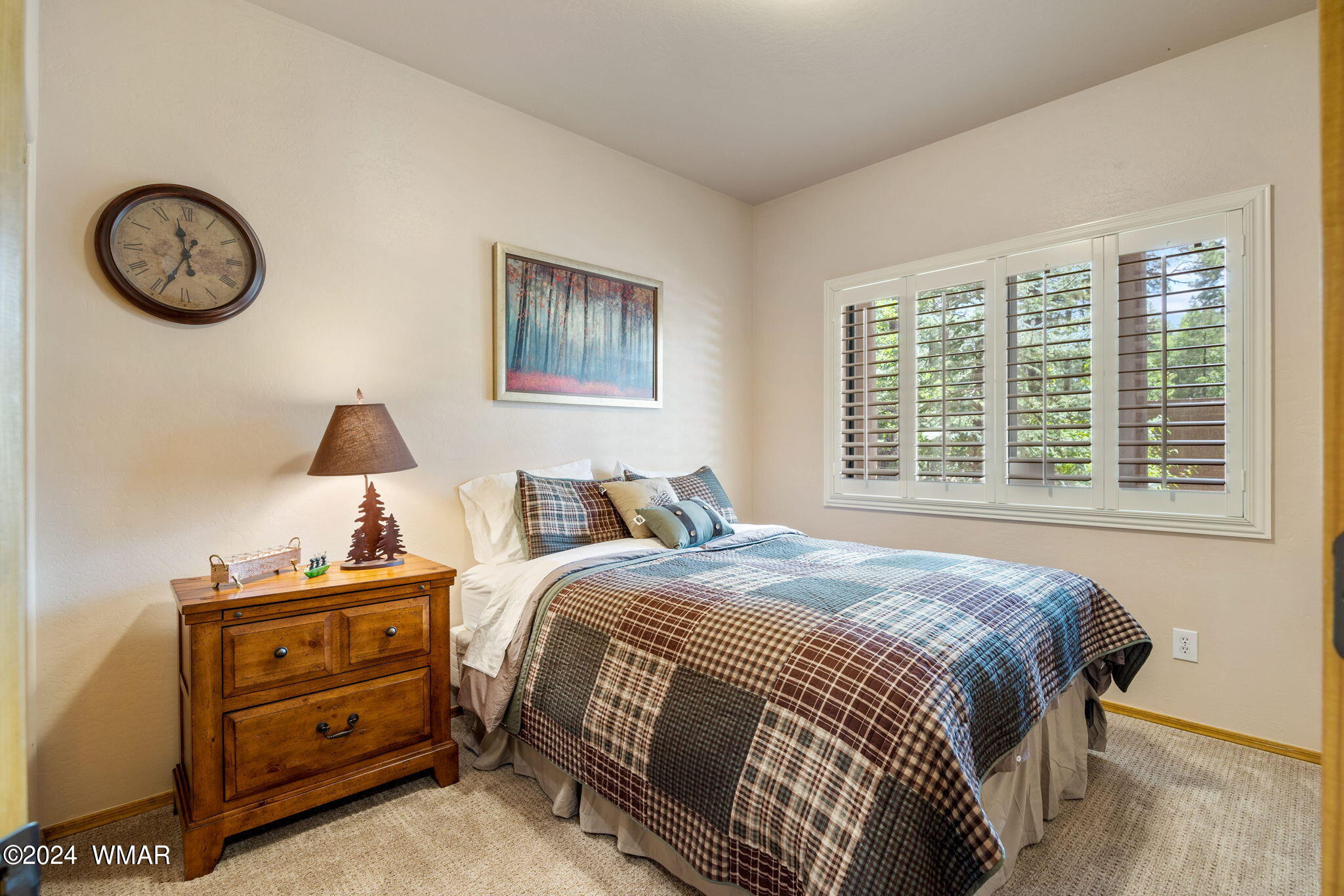 2864 Timber Line Road Pinetop, AZ 85935 - Photo 16 of 43 Guest Bedroom 2