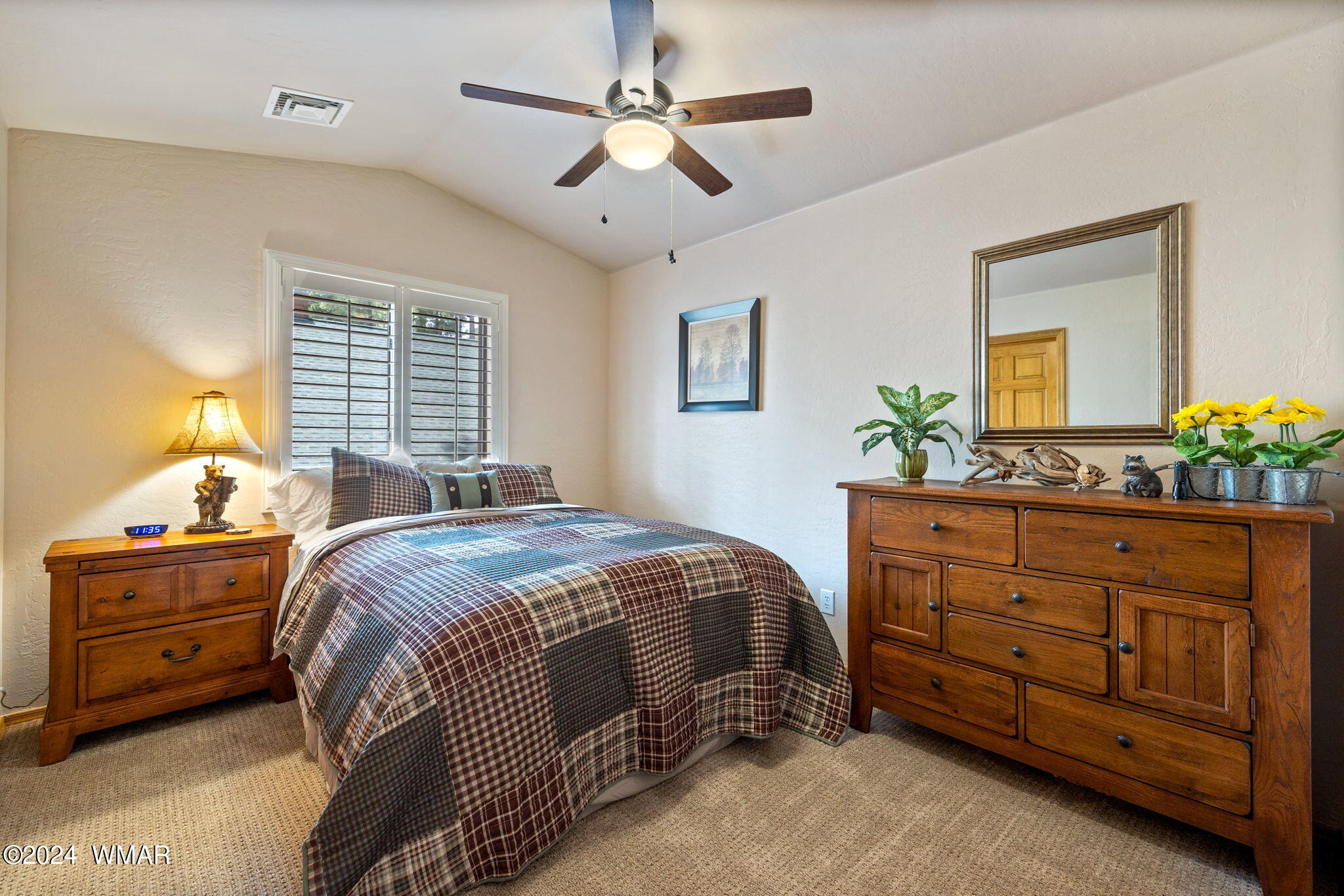2864 Timber Line Road Pinetop, AZ 85935 - Photo 20 of 43 Guest Bedroom 3