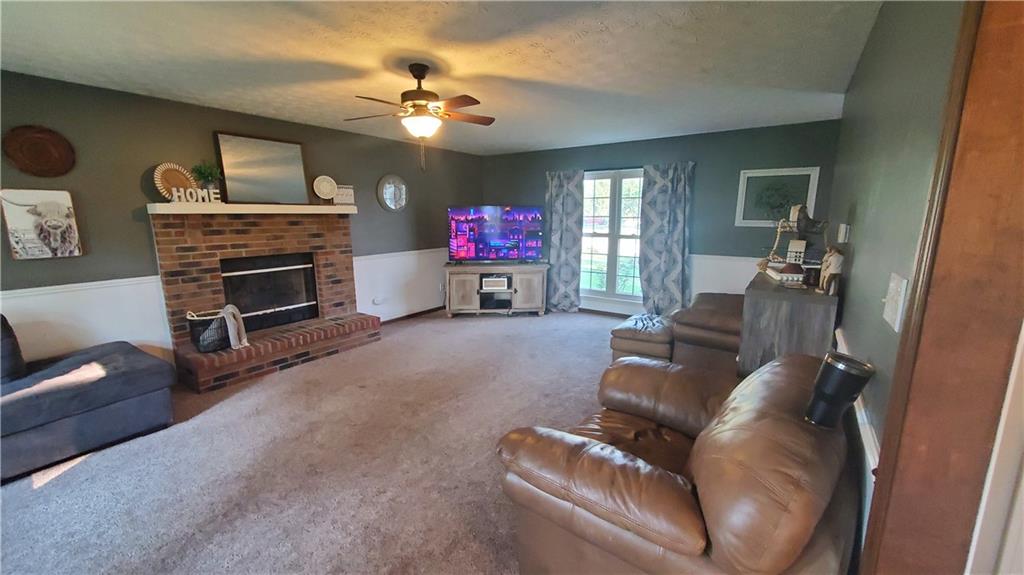 210 Rolling Ridge Road Shelbyville, IN 46176 - Photo 5 of 19