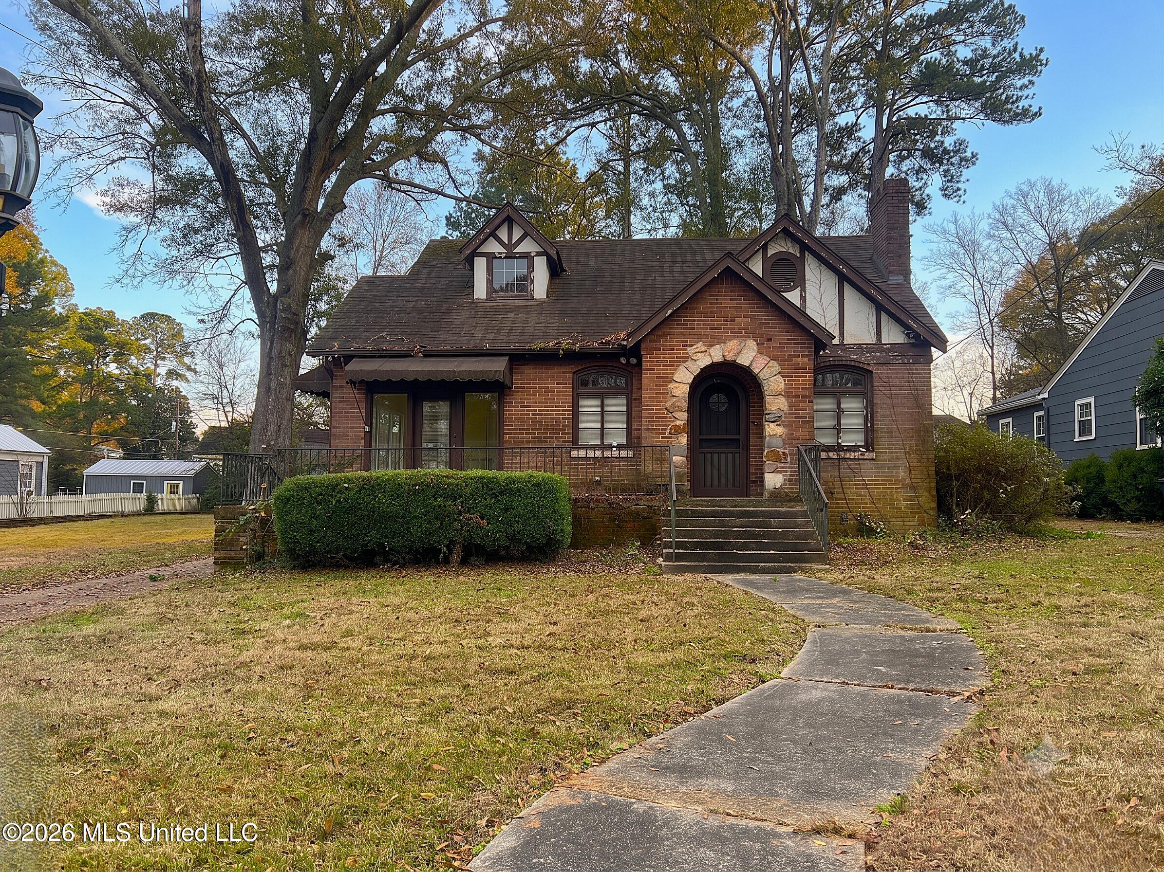 627 Mohawk Avenue Jackson, MS 39216 - Photo 1 of 14 1 (Main Photo)