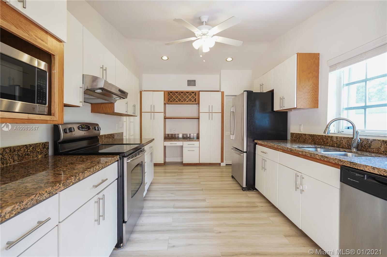 796 Woodcrest Road Key Biscayne, FL 33149 - Photo 8 of 8