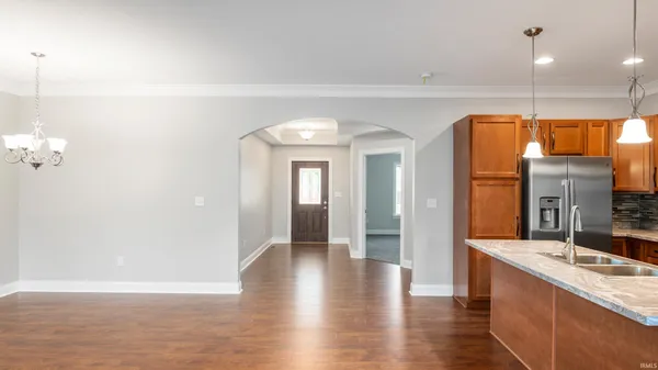 $250,000 | 405 West Washington Street, Winchester, IN 47394