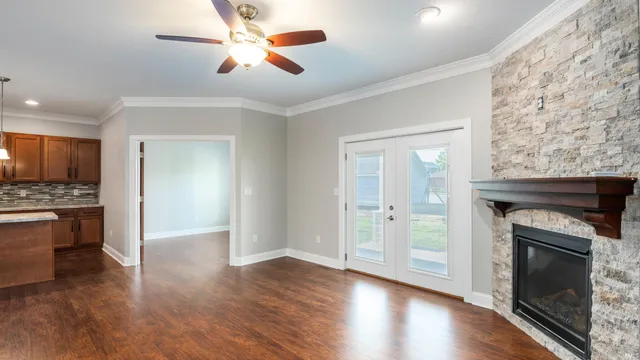 $264,900 | 405 West Washington Street, Winchester, IN 47394