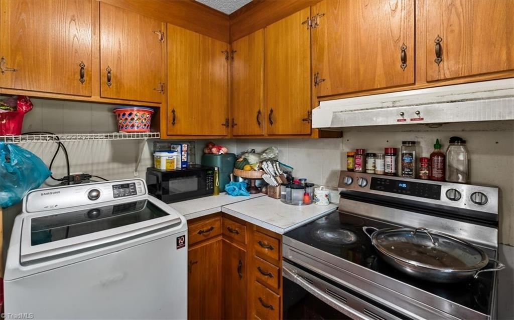 803 Buckner Street Graham, NC 27253 - Photo 9 of 30