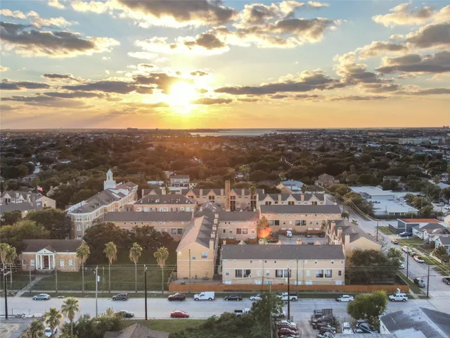 $45,000 | 1314 42nd Street, Galveston, TX 77550