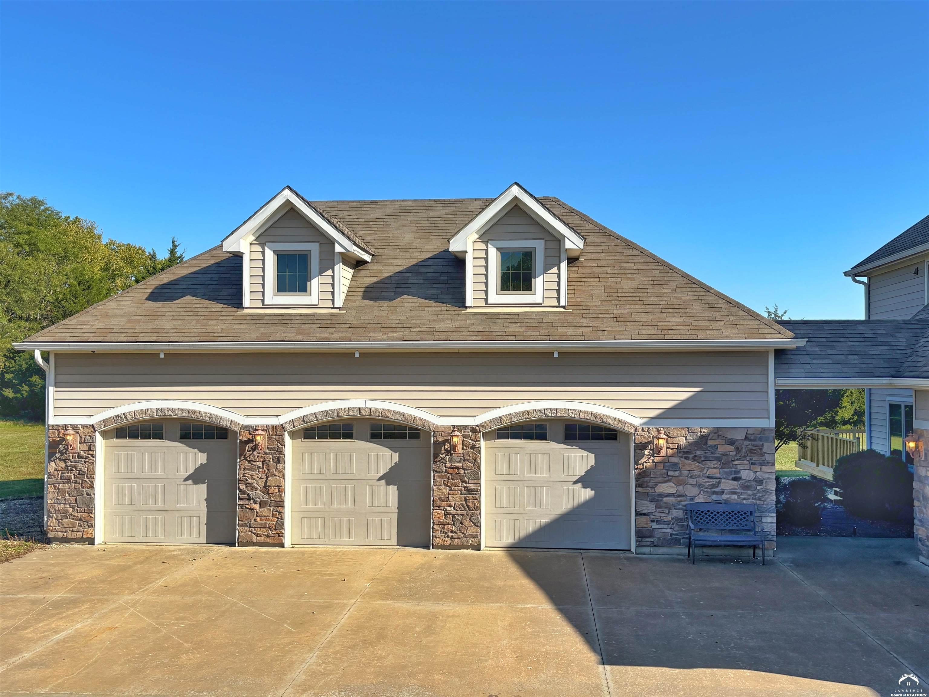 850 North 1663 Road Lawrence, KS 66049 - Photo 5 of 87 Gallery Image 5