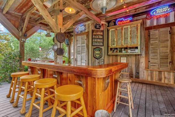 $543,000 | 113 James Street, Brackettville, TX 78832