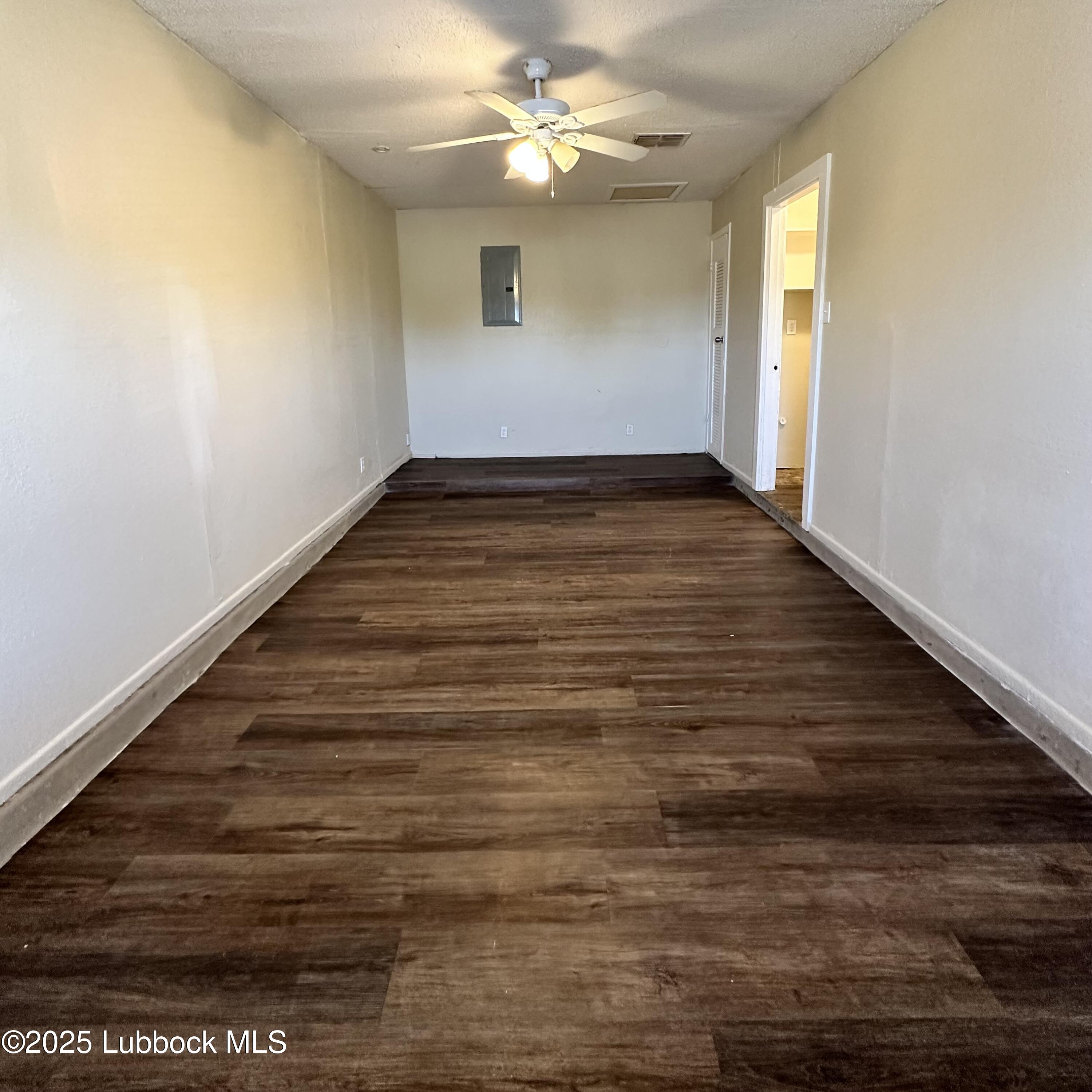 1511 East Amherst Street Lubbock, TX 79403 - Photo 8 of 15 original (6)