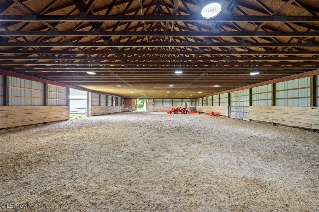16970 Auburn Road Chagrin Falls, OH 44023 - Photo 41 of 46 Arena