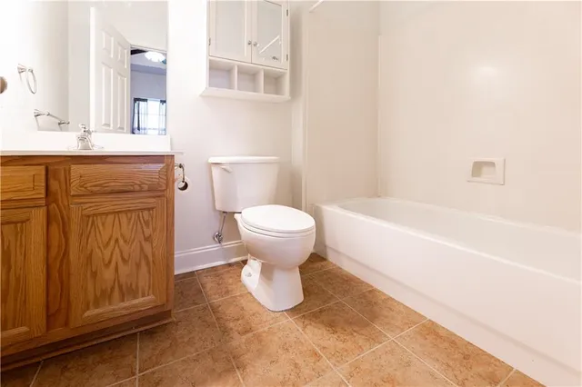 $185,000 | 106 Covington Meadow Circle, Unit F, Covington, LA 70433