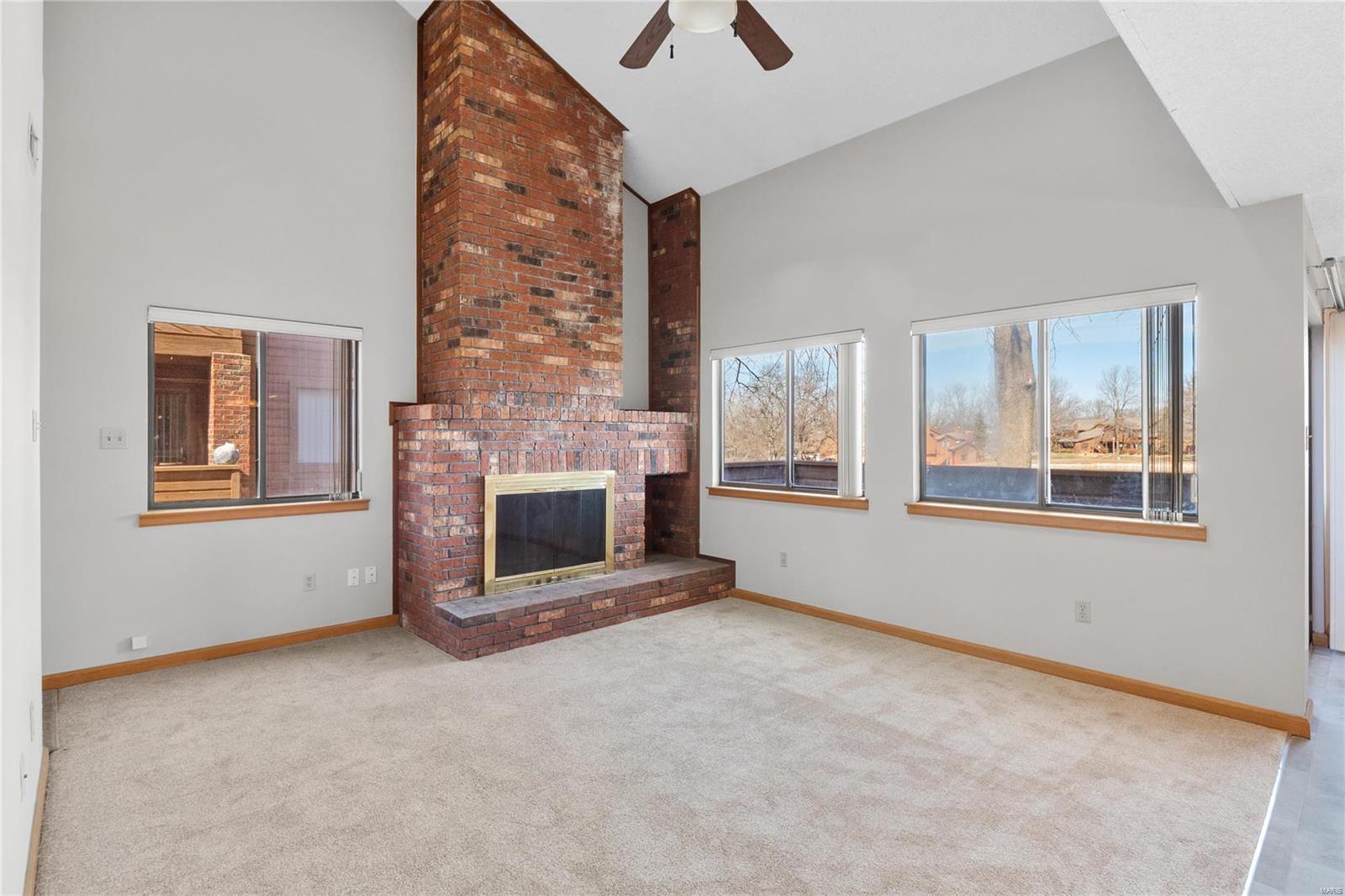304 Hemingway Lane, Unit B Weldon Spring, MO 63304 - Photo 2 of 29