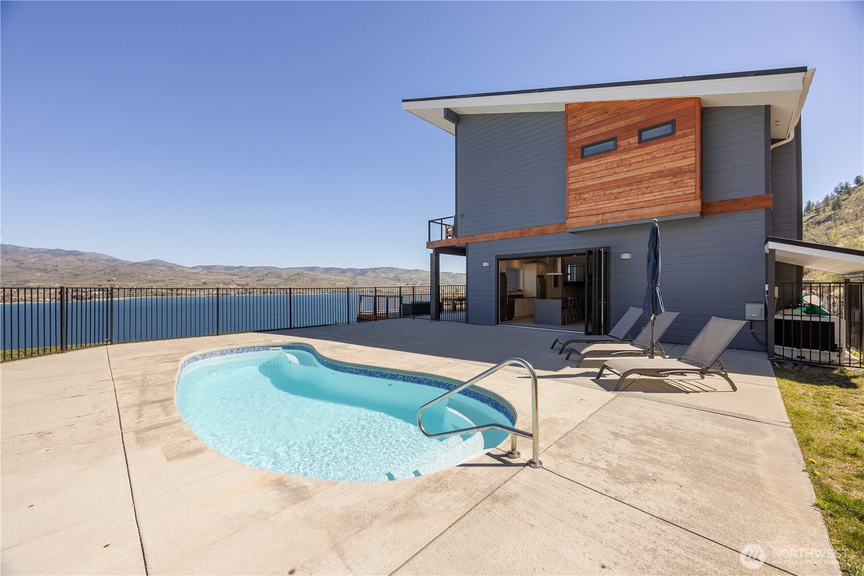 328 Quail Run Road Chelan, WA 98816 - Photo 20 of 40