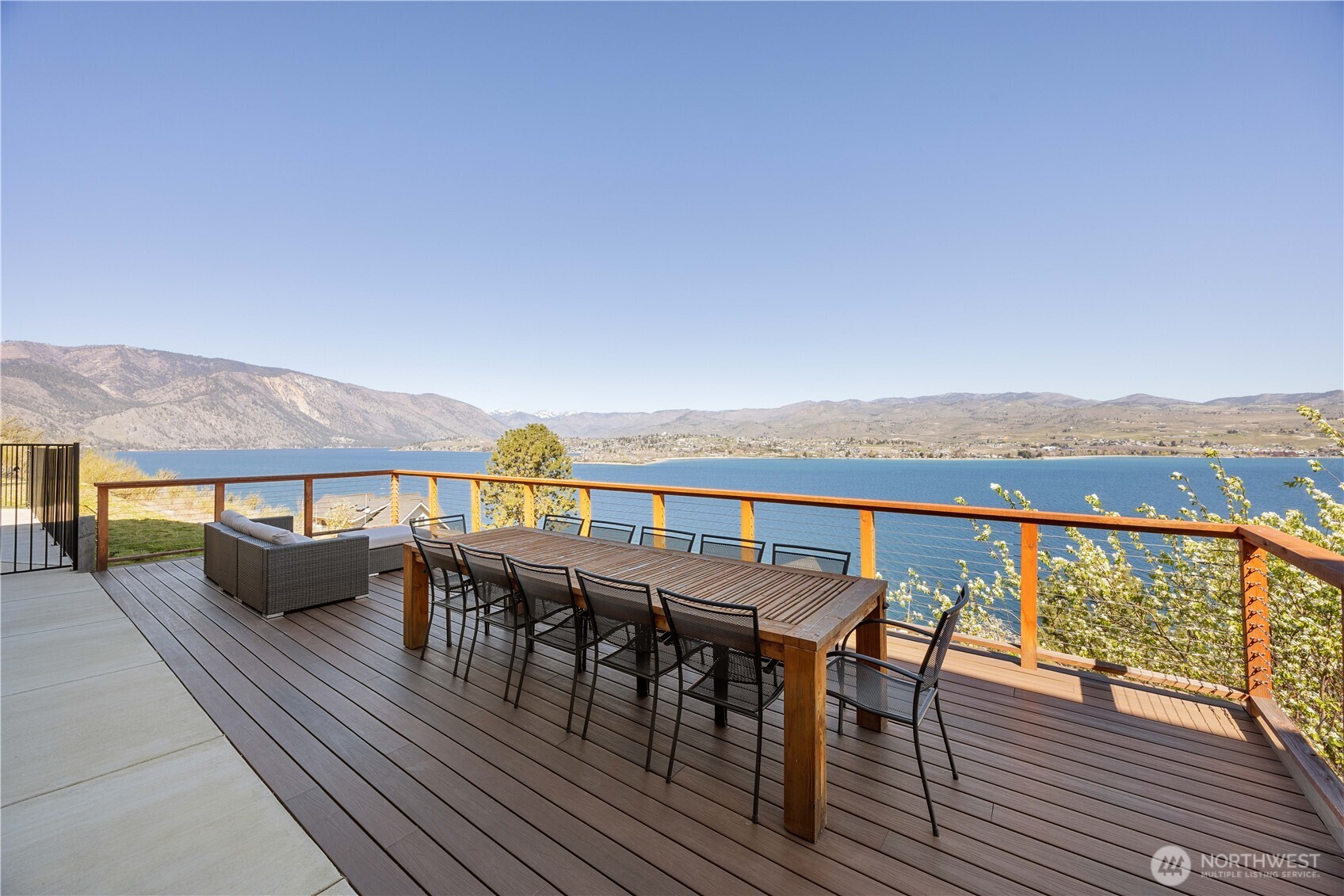 328 Quail Run Road Chelan, WA 98816 - Photo 9 of 40